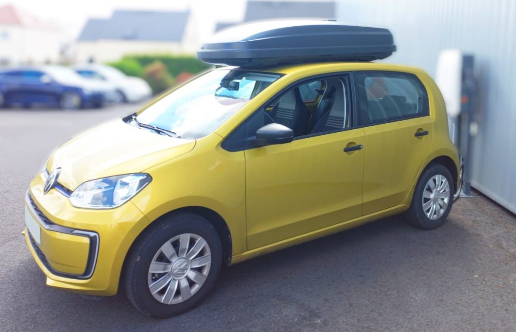 coffre de toit 400 litres disponible en location au garage Basnier à Cormelles le Royal